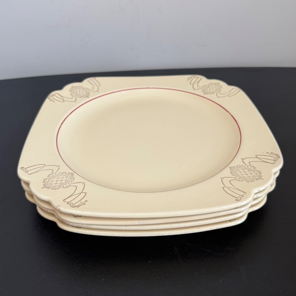 Homer Laughlin Saucer Set 4 6in Yellow Art Deco Scalloped Red Gold Crest 1938